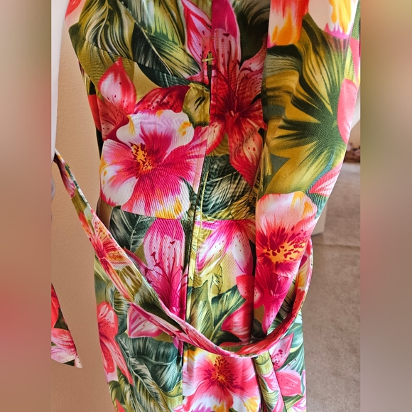 NWT SAG HARBOR Hawaiian Print Wrap Dress with Slit and Collar 16 L - Picture 4 of 7